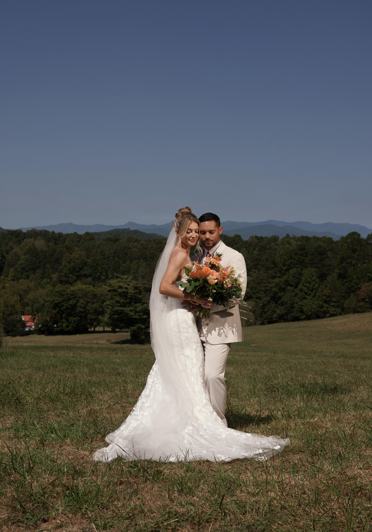 Wedding couple with Oak Hill view of Mount Mitchell. Shanell Bledsoe Photography